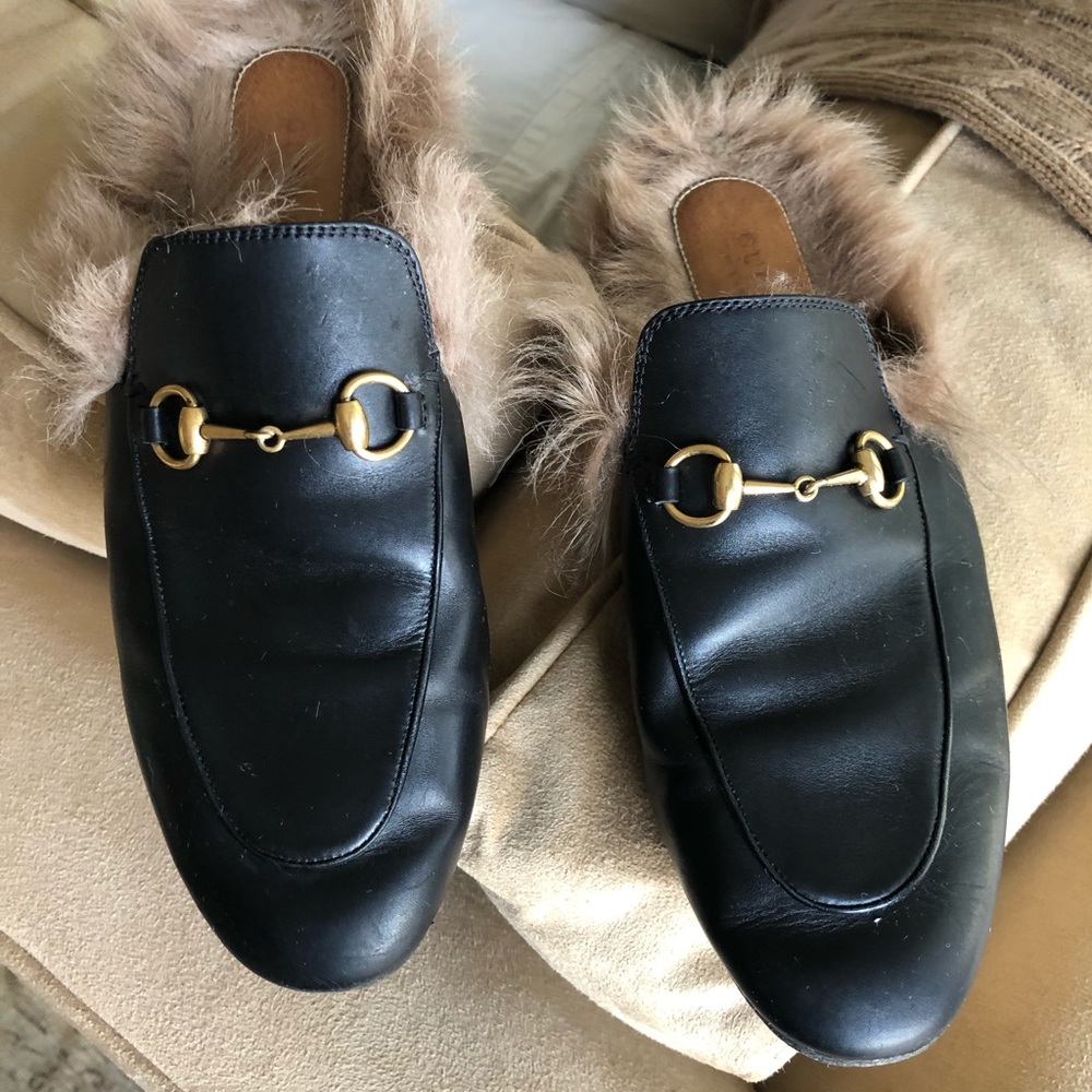Gucci Black Leather Fur-Lined Horsebit Mules with Gold Hardware